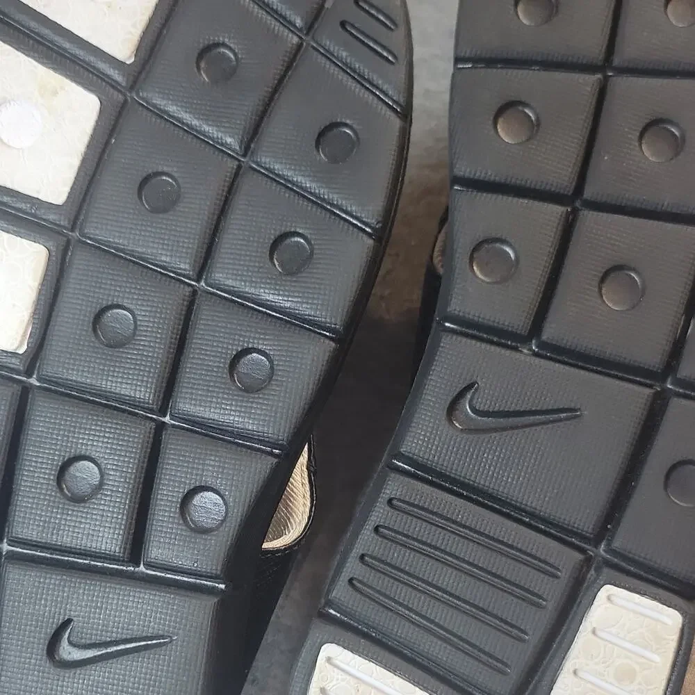 Nike Comfort Footbed Men's Thong Sandals Black Logo Cushioned Slip On US 10 - Picture 9 of 9